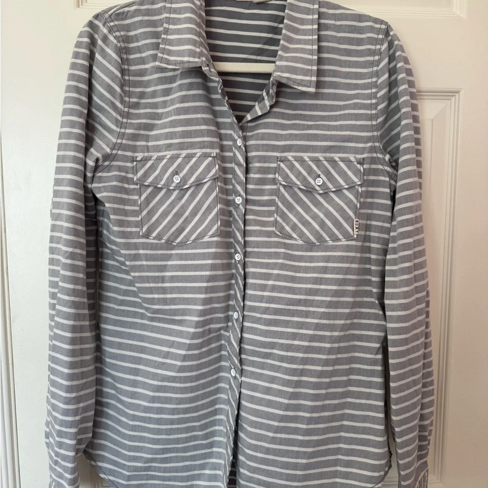 Like New Roxy Striped Button-Up Shirt - Picture 1 of 5